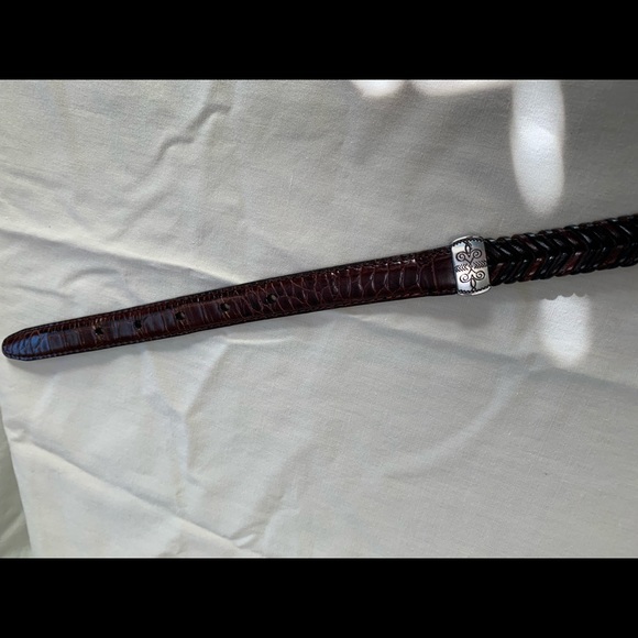 Medium 32 size Vintage herringbone braided Brighton leather belt. - Picture 6 of 9